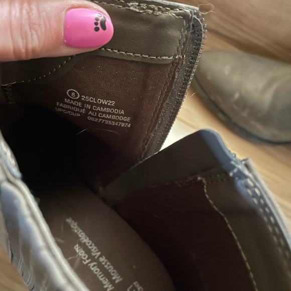 SOLD - Brown booties with toe accent - Picture 2 of 3